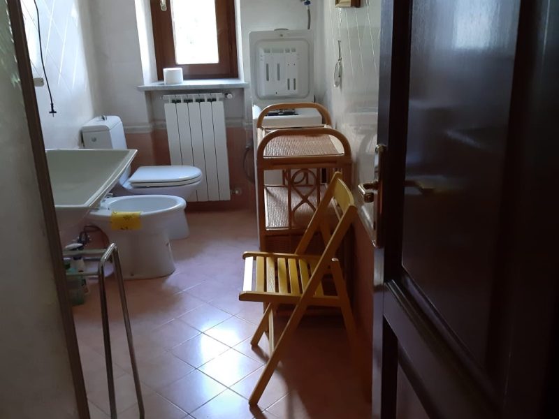 5d2530c8-ea37-49a2-9205-4bb909e59531