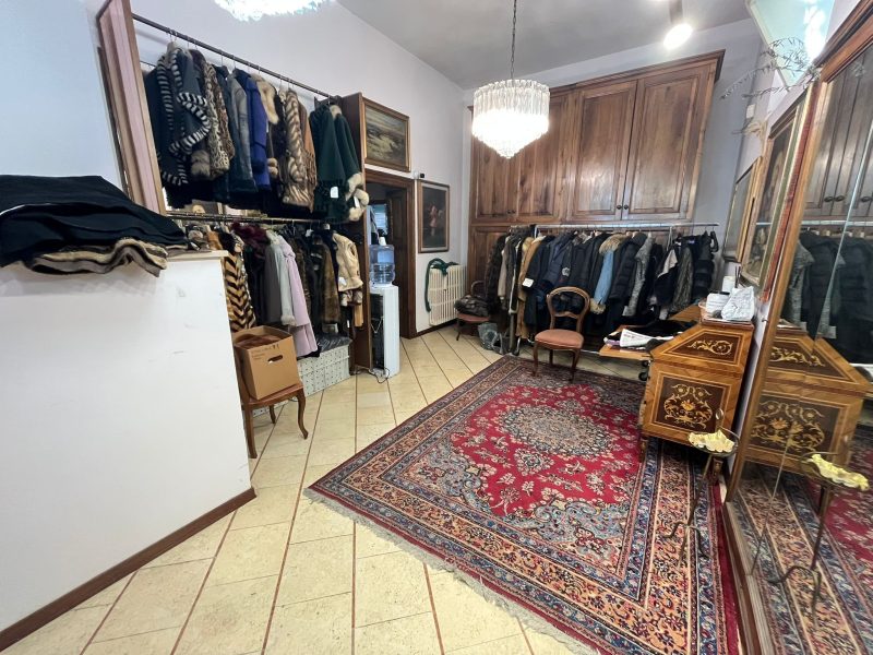 WhatsApp Image 2025-09-29 at 11.02.37 (2)