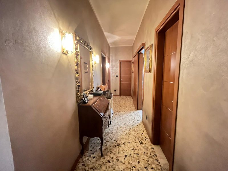 WhatsApp Image 2025-10-28 at 16.15.29 (3)