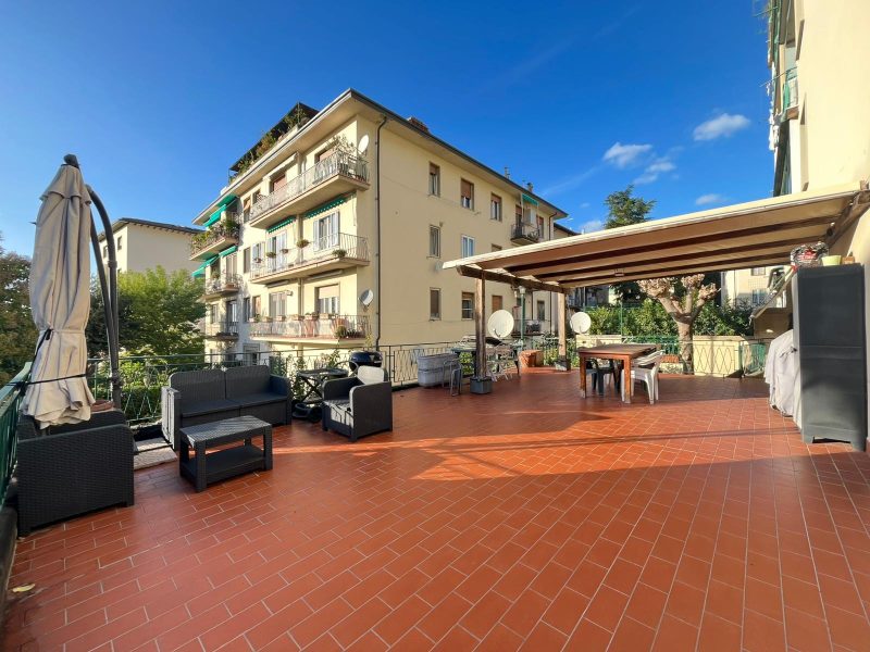 WhatsApp Image 2025-10-28 at 16.15.32