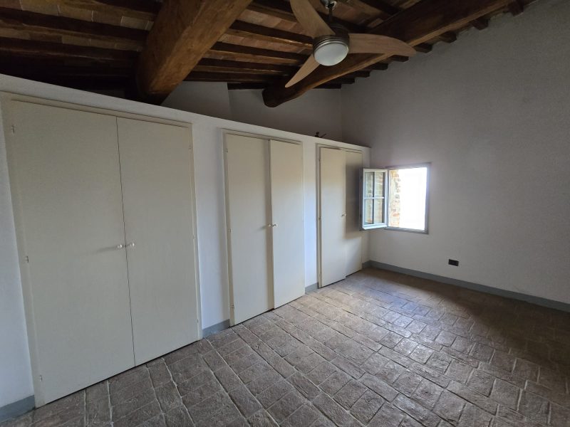 WhatsApp Image 2025-11-13 at 14.47.32 (1)