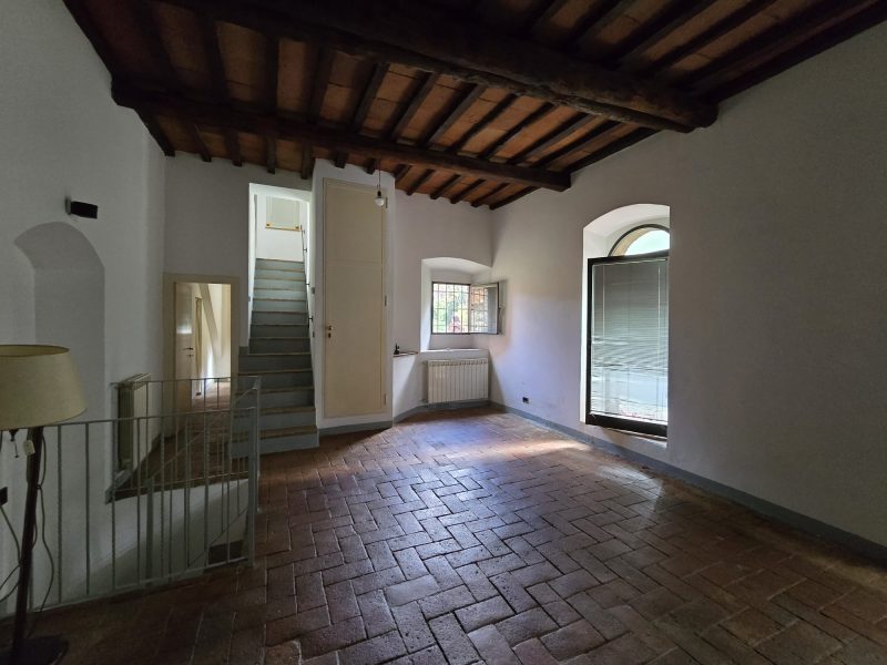 WhatsApp Image 2025-11-13 at 14.47.36 (1)